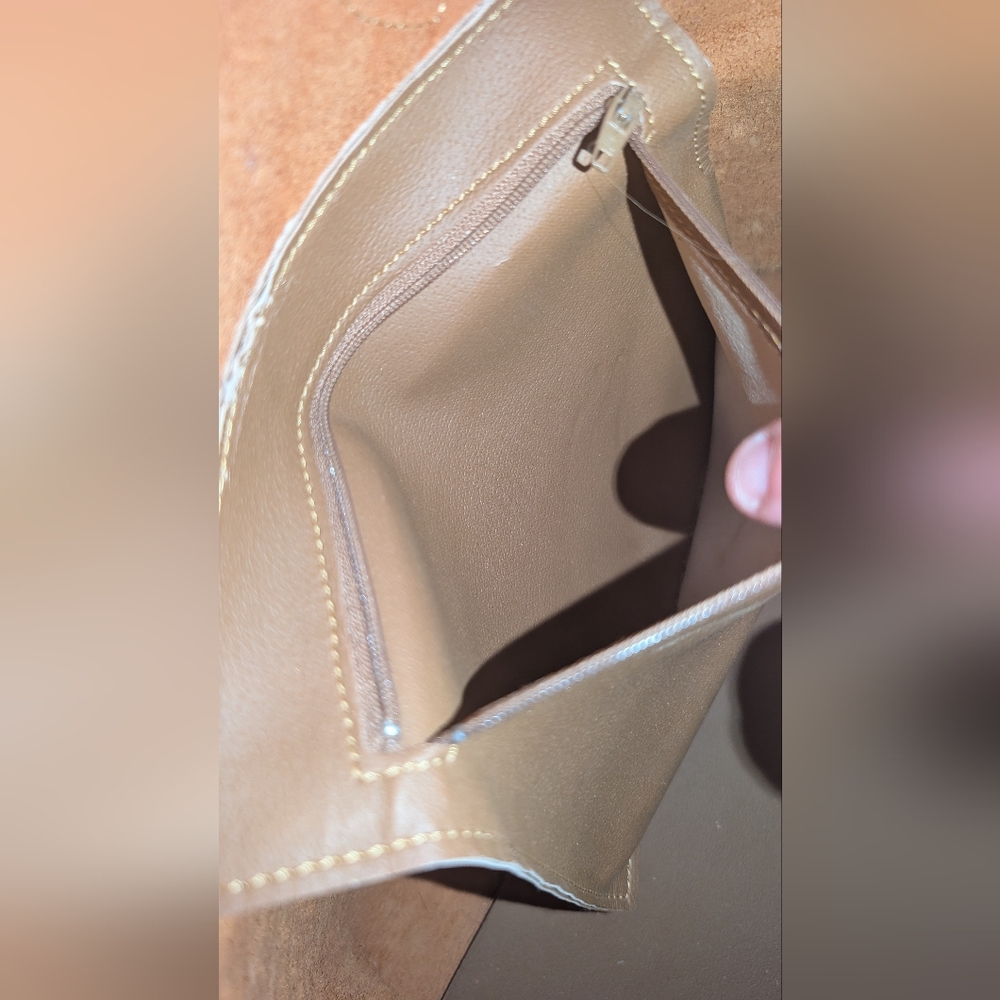 Custom Made Red Leather Purse - Picture 12 of 12
